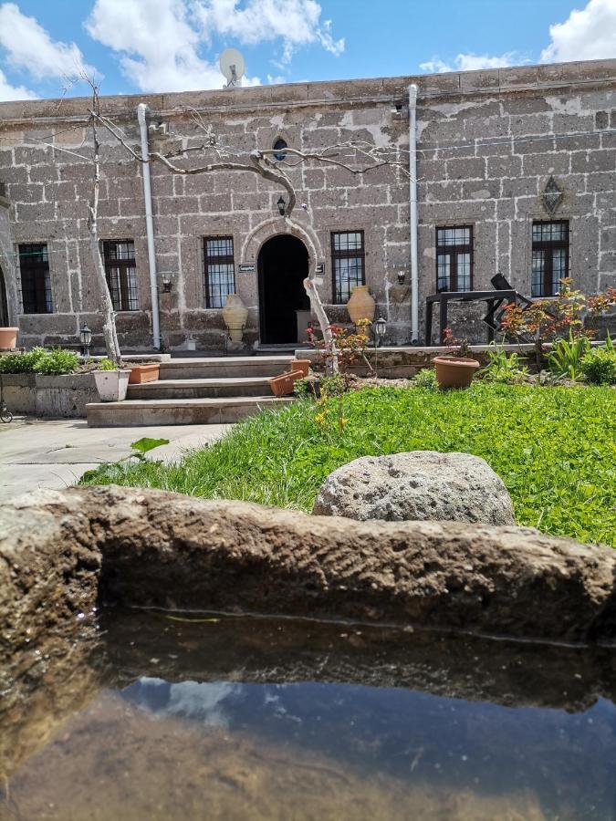 Osmanoglu Hotel Guzelyurt ภายนอก รูปภาพ